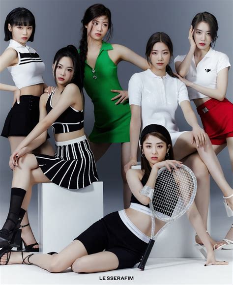 The group consists of five members Sakura, Kim Chae-won, Huh Yun-jin, Kazuha, and Hong Eun-chae. . Le sserafim heights